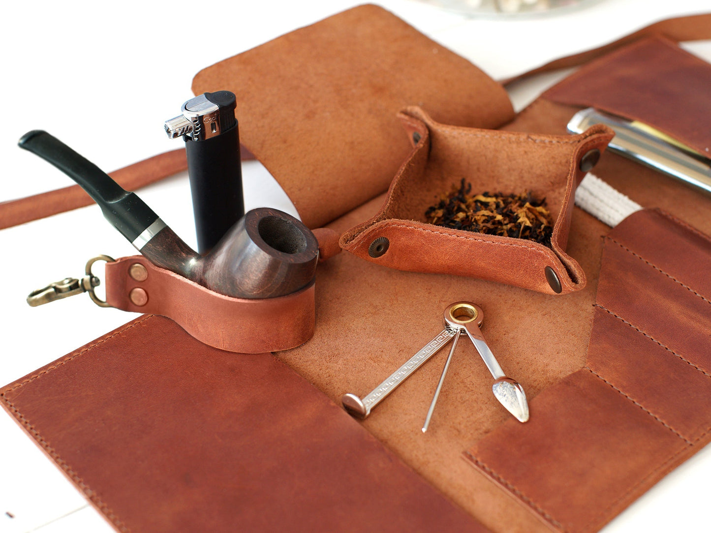 Leather Tobacco Pipe Case with Tray and Pipe Stand, Smoking Pipe Essentials