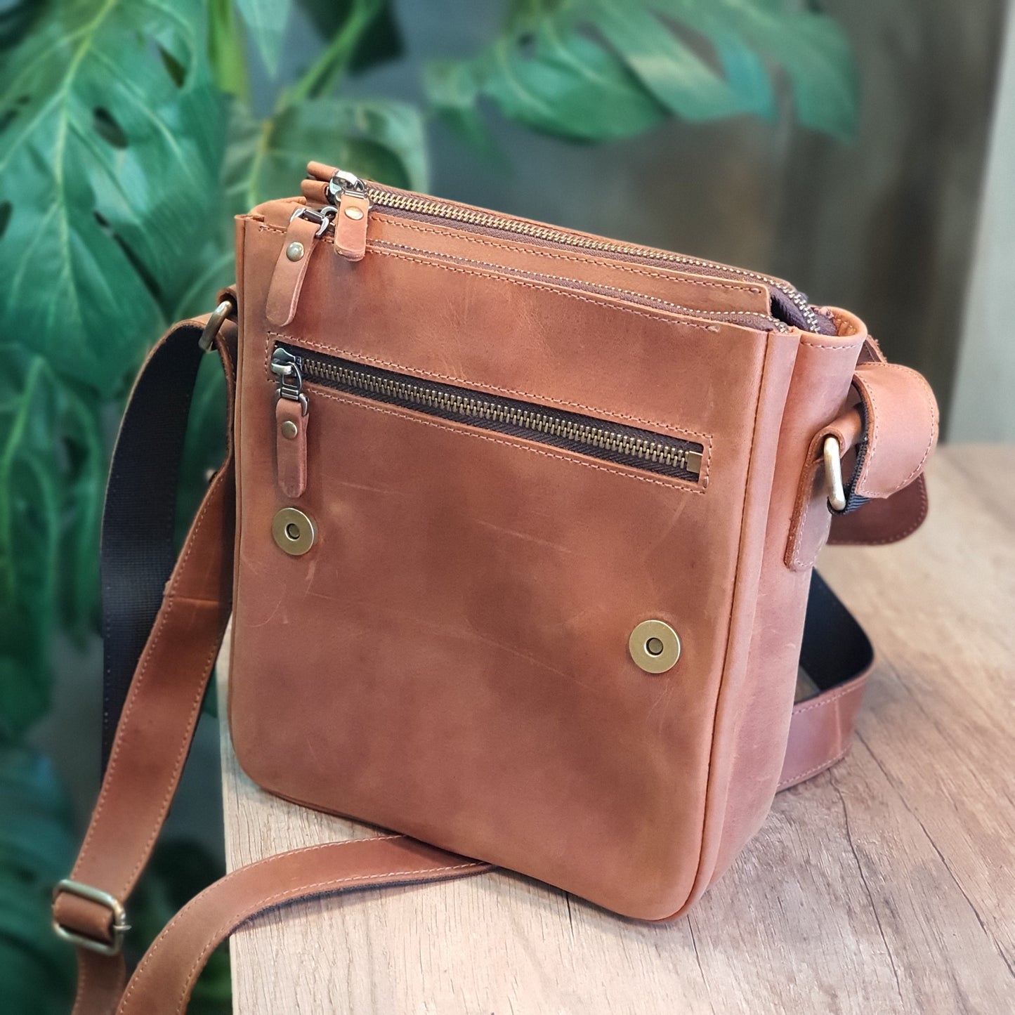 Mens Leather Messenger Bag, Crossbody Leather Men Everyday Satchel Bag